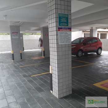 Apartamento em Praia Grande, bairro Real