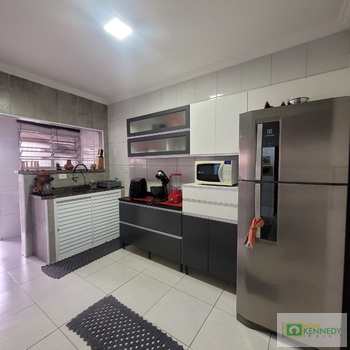 Apartamento em Praia Grande, bairro Ocian