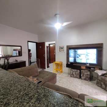 Apartamento em Praia Grande, bairro Ocian