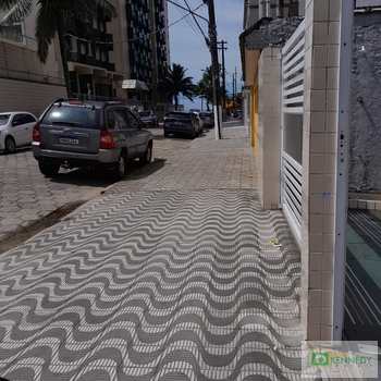 Apartamento em Praia Grande, bairro Aviação