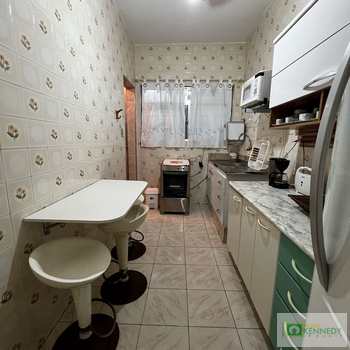 Apartamento em Praia Grande, bairro Canto do Forte