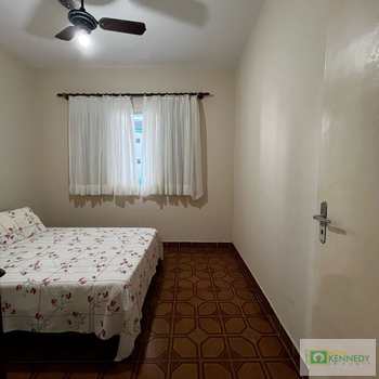 Apartamento em Praia Grande, bairro Canto do Forte