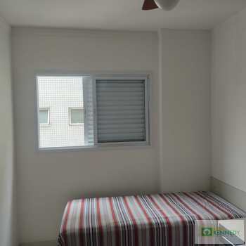 Apartamento em Praia Grande, bairro Guilhermina