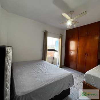 Apartamento em Praia Grande, bairro Tupi