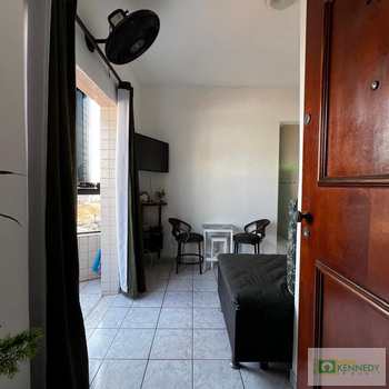 Apartamento em Praia Grande, bairro Tupi