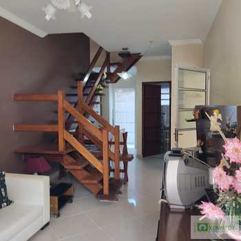 Casa de Condomínio em Mongaguá, bairro Centro