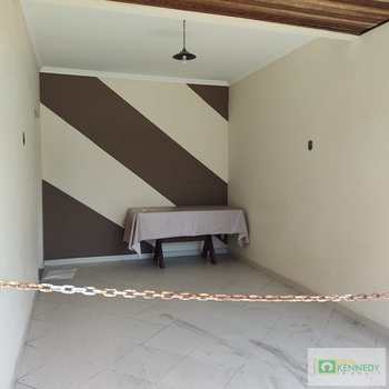 Casa de Condomínio em Mongaguá, bairro Centro