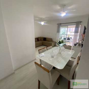 Apartamento em Praia Grande, bairro Canto do Forte