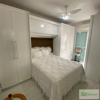 Apartamento em Praia Grande, bairro Canto do Forte