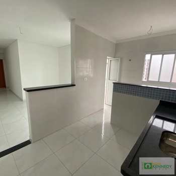 Apartamento em Praia Grande, bairro Aviação