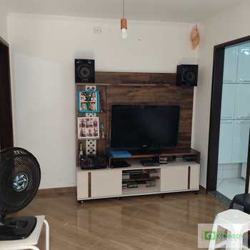 Casa em Praia Grande, bairro Nova Mirim