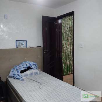 Casa em Praia Grande, bairro Nova Mirim