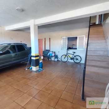 Sobrado em Praia Grande, bairro Ocian