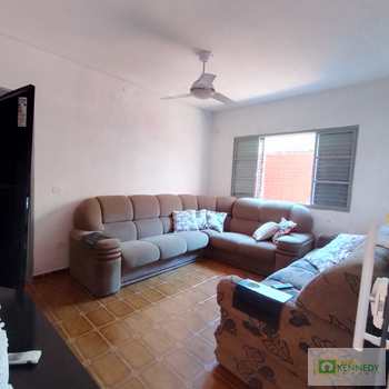 Sobrado em Praia Grande, bairro Ocian