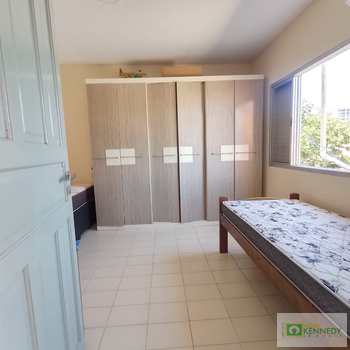 Sobrado em Praia Grande, bairro Ocian