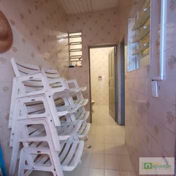 Sobrado em Praia Grande, bairro Ocian