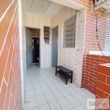 Sobrado em Praia Grande, bairro Ocian