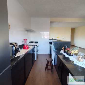 Sobrado em Praia Grande, bairro Ocian
