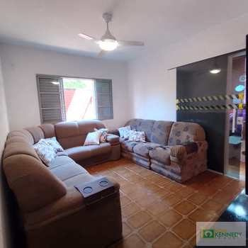 Sobrado em Praia Grande, bairro Ocian