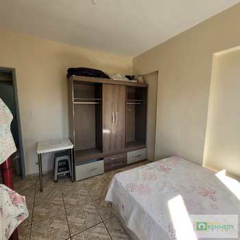 Apartamento em Praia Grande, bairro Mirim