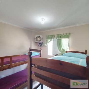 Apartamento em Praia Grande, bairro Mirim