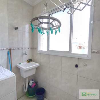 Apartamento em Praia Grande, bairro Mirim