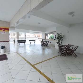 Apartamento em Praia Grande, bairro Mirim