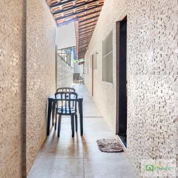 Casa em Praia Grande, bairro Ocian