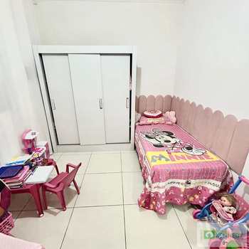 Casa em Praia Grande, bairro Quietude