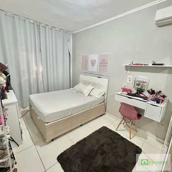 Casa em Praia Grande, bairro Quietude