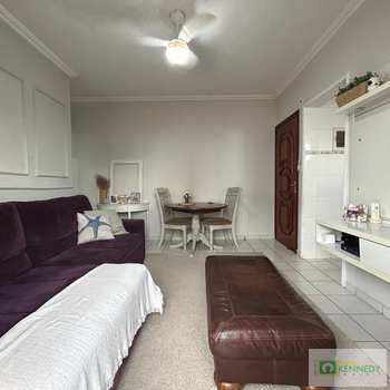 Apartamento em Praia Grande, bairro Maracanã