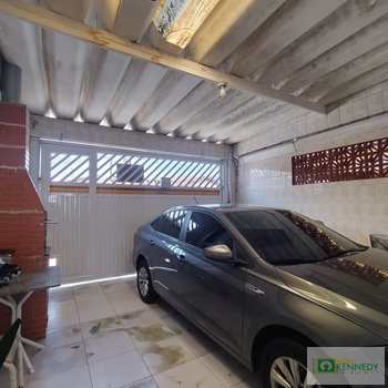 Casa em Praia Grande, bairro Ocian