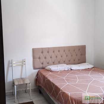 Casa em Praia Grande, bairro Ocian