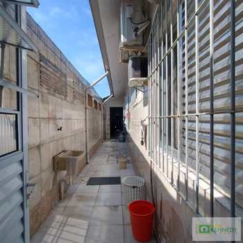 Casa em Praia Grande, bairro Ocian