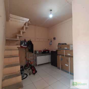 Casa em Praia Grande, bairro Ocian