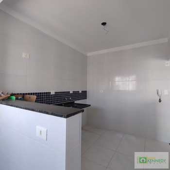 Apartamento em Praia Grande, bairro Aviação