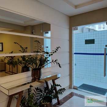 Apartamento em Praia Grande, bairro Aviação