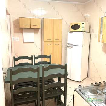 Apartamento em Praia Grande, bairro Aviação