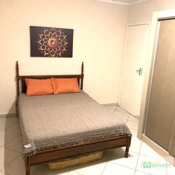 Apartamento em Praia Grande, bairro Aviação