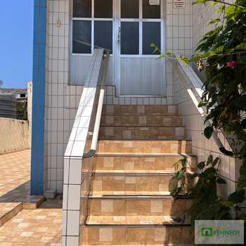 Kitnet em Praia Grande, bairro Ocian