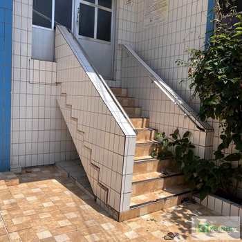 Kitnet em Praia Grande, bairro Ocian