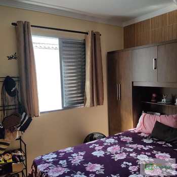 Kitnet em Praia Grande, bairro Ocian