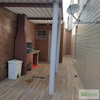 Kitnet em Praia Grande, bairro Ocian