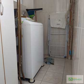 Apartamento em Praia Grande, bairro Tupi