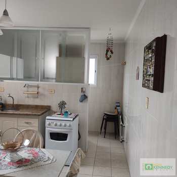 Apartamento em Praia Grande, bairro Tupi