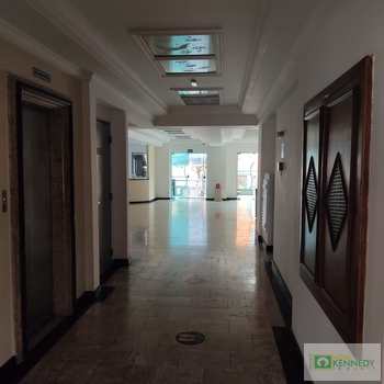 Apartamento em Praia Grande, bairro Tupi