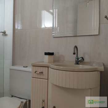 Apartamento em Praia Grande, bairro Tupi