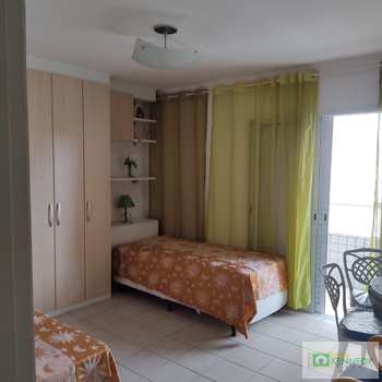 Apartamento em Praia Grande, bairro Tupi