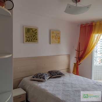Apartamento em Praia Grande, bairro Tupi