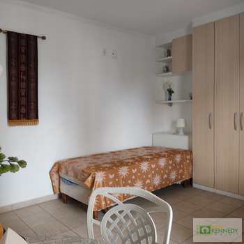 Apartamento em Praia Grande, bairro Tupi
